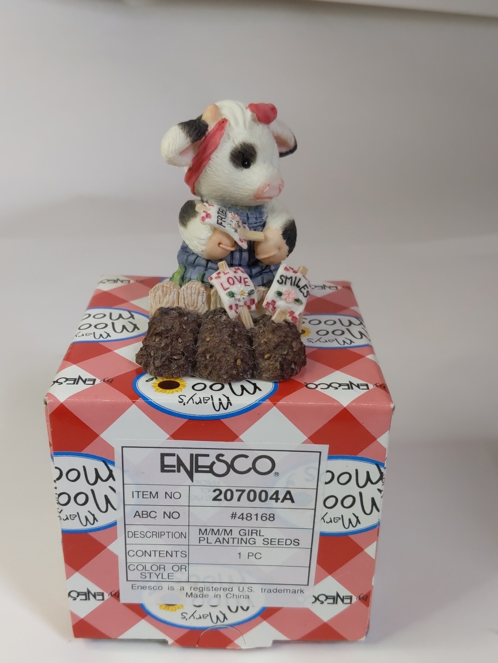 Vintage Enesco Mary's Moo Moos 'Sowing The Seeds Of Friendship' Figurine